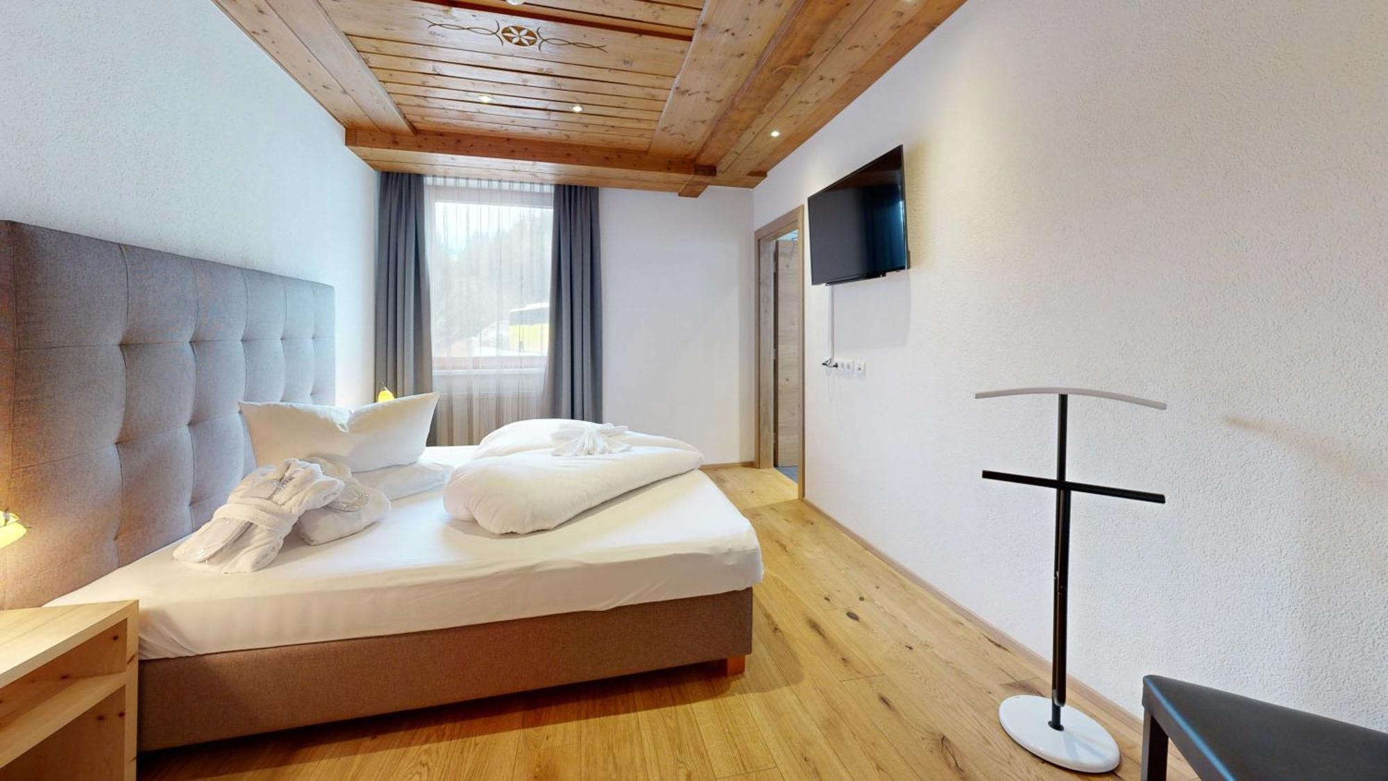 Wellness Aparthotel Panorama Alpin - Ferienwohnungen Jerzens Im Pitztal ภายนอก รูปภาพ