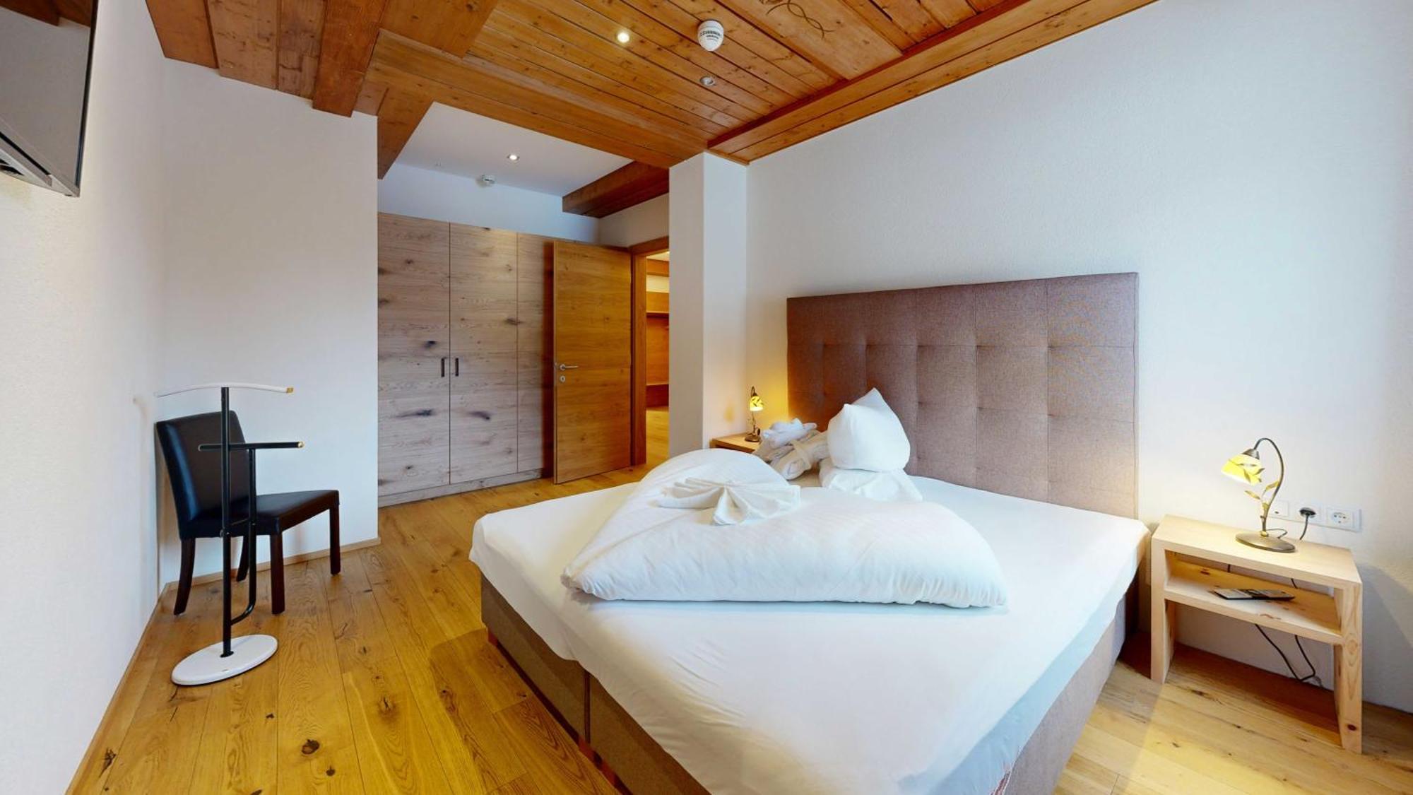 Wellness Aparthotel Panorama Alpin - Ferienwohnungen Jerzens Im Pitztal ภายนอก รูปภาพ